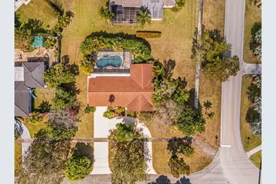 11201 SW 136th St, Miami, FL 33176 - Photo 39