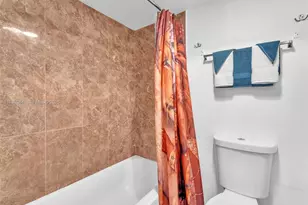 6201 N Falls Cir Dr, Lauderhill, FL 33319 - Photo 15