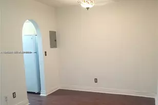 941 NE 169th St, North Miami Beach, FL 33162 - Photo 5