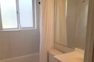 941 NE 169th St, North Miami Beach, FL 33162 - Photo 7