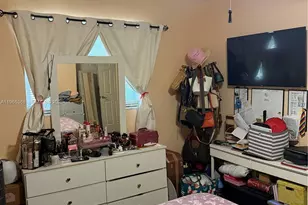 550 NW 135th St, North Miami, FL 33168 - Photo 9