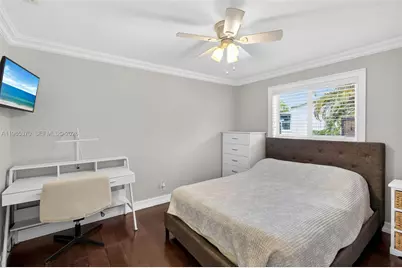 1910 NW 41st Street, Oakland Park, FL 33309 - Photo 29