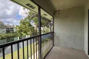 3987 NW 87th Ave, Sunrise, FL 33351 - Photo 3