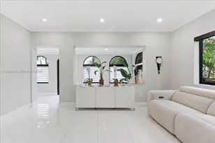 1737 SW 10th St, Miami, FL 33135 - Photo 5