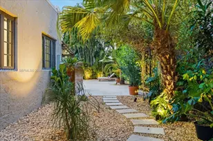 1737 SW 10th St, Miami, FL 33135 - Photo 11