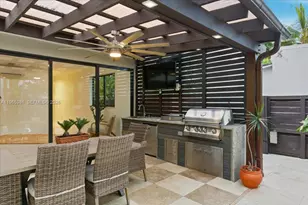 1737 SW 10th St, Miami, FL 33135 - Photo 3