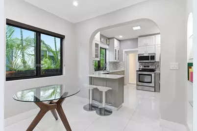 1737 SW 10th St, Miami, FL 33135 - Photo 35