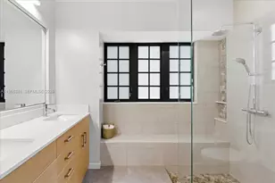 1737 SW 10th St, Miami, FL 33135 - Photo 11