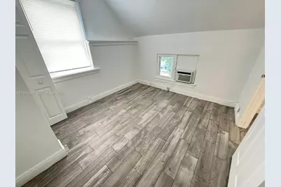 605 S J St #3, Lake Worth, FL 33460 - Photo 9