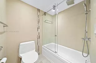 2101 S Ocean Dr, Hollywood, FL 33019 - Photo 29