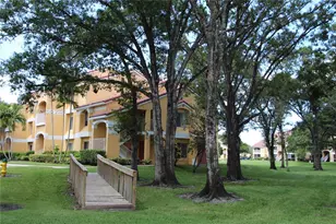 2321 NW 33rd St, Oakland Park, FL 33309 - Photo 17