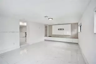 13550 NW 5th Ave, North Miami, FL 33168 - Photo 15