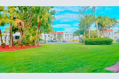 296 Racquet Club Rd #104, Weston, FL 33326 - Photo 17