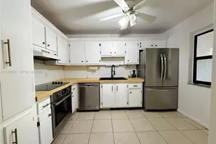 296 Racquet Club Rd, Weston, FL 33326 - Photo 3