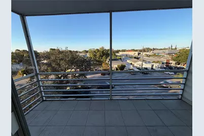 1830 Dixieanna St #406, Hollywood, FL 33020 - Photo 3