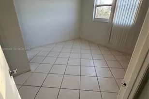 1830 Dixieanna St, Hollywood, FL 33020 - Photo 11
