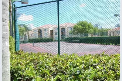 1715 Village Blvd #102, West Palm Beach, FL 33409 - Photo 25