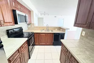 1715 Village Blvd, West Palm Beach, FL 33409 - Photo 1