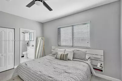 8518 SW 214th Ln, Cutler Bay, FL 33189 - Photo 17