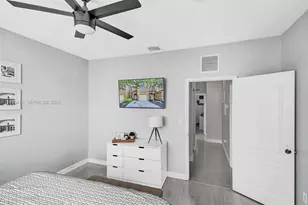 8518 SW 214th Ln, Cutler Bay, FL 33189 - Photo 19