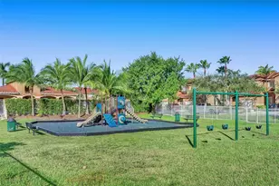 8518 SW 214th Ln, Cutler Bay, FL 33189 - Photo 27