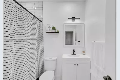 8518 SW 214th Ln, Cutler Bay, FL 33189 - Photo 23