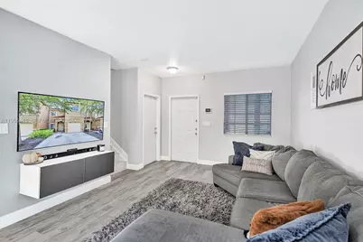 8518 SW 214th Ln, Cutler Bay, FL 33189 - Photo 3