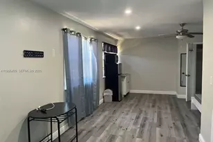 18441 NE 21st Ave, North Miami Beach, FL 33179 - Photo 11