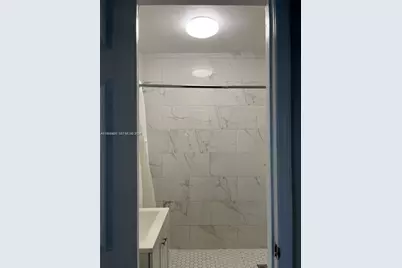 18441 NE 21st Ave, North Miami Beach, FL 33179 - Photo 17