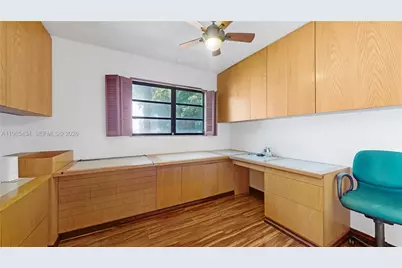 9620 E Calusa Club Dr, Miami, FL 33186 - Photo 21
