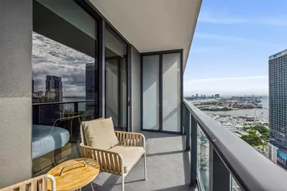 159 NE 6th St #3312, Miami, FL 33132 - Photo 3