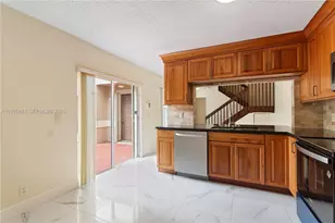 11009 Mainsail Dr, Cooper City, FL 33026 - Photo 31