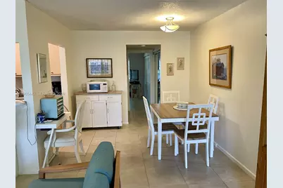 118 E Upminster  E #118, Deerfield Beach, FL 33442 - Photo 7