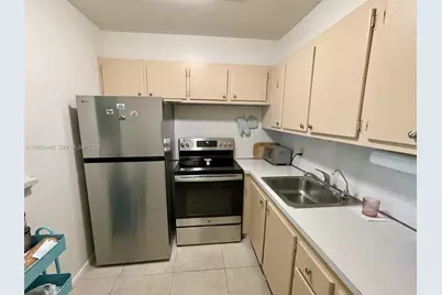 118 E Upminster  E #118, Deerfield Beach, FL 33442 - Photo 15