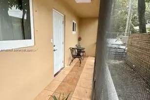 1840 Dewey St, Hollywood, FL 33020 - Photo 3