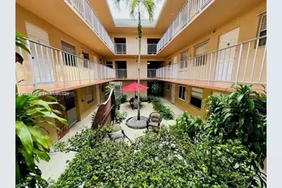 1840 Dewey St #103, Hollywood, FL 33020 - Photo 15