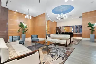 253 NE 2nd St, Miami, FL 33132 - Photo 15
