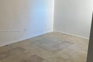 5050 NW 7th St, Miami, FL 33126 - Photo 11