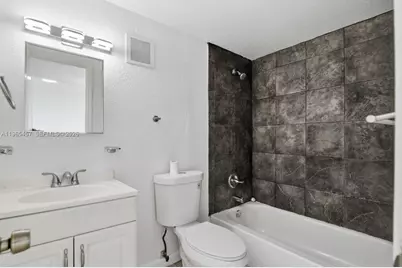 5050 NW 7th St #806, Miami, FL 33126 - Photo 33