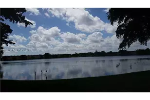 300 NE 191st St, Miami, FL 33179 - Photo 15