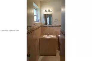 300 NE 191st St, Miami, FL 33179 - Photo 11
