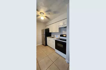 4030 NW 30th Ter #2, Lauderdale Lakes, FL 33309 - Photo 3