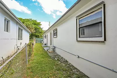 1710 NW 9th St #1-2, Fort Lauderdale, FL 33311 - Photo 15