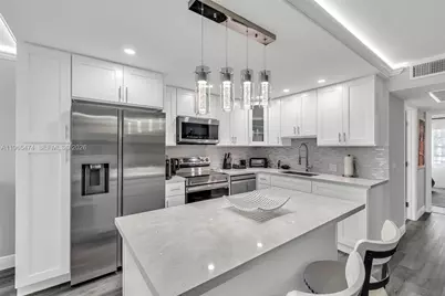 152 Dorset D #152, Boca Raton, FL 33434 - Photo 9