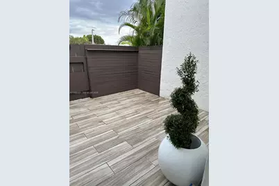 10916 SW 70th Ter, Miami, FL 33173 - Photo 3