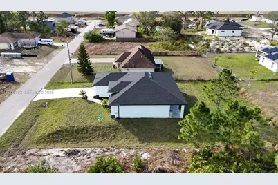 3004 4th St W, Lehigh Acres, FL 33976 - Photo 5