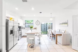 817 NE 211th St, Miami, FL 33179 - Photo 9