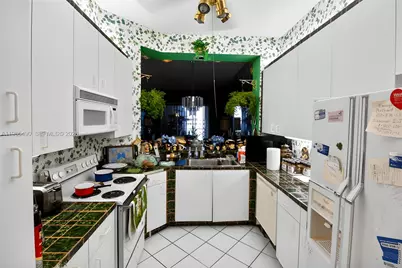 7700 Trent Dr #407, Tamarac, FL 33321 - Photo 3