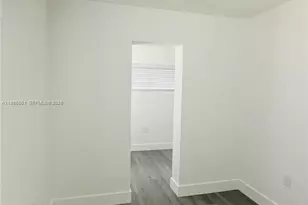 1100 NW 75th St, Miami, FL 33150 - Photo 15