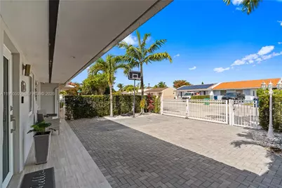 13006 SW 51st St, Miami, FL 33175 - Photo 5